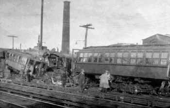 27. MP41-Collision with H6sb Switching Frt-Woodhaven-04-1925 (Keller) (1).jpg (87762 bytes)